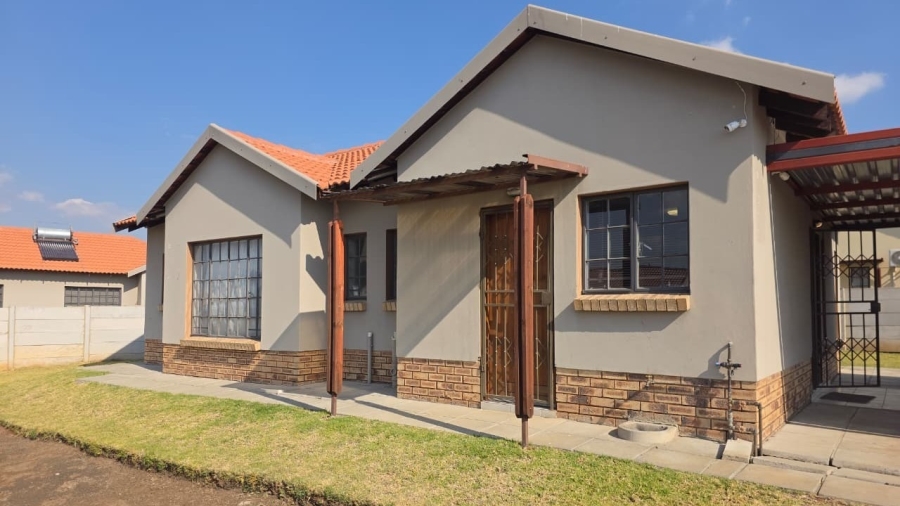 3 Bedroom Property for Sale in Waterkloof East North West